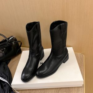 2024 Autumn Winter New Round Toe V-Cut Motorcycle Chunky Heel Retro Western Cowboy Short Boots Women Martin Boots