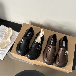 British Style Leather Shoes for Women 2024 Spring Autumn New Black Commuter Flat Retro Thick Sole Old Money Loafers Trendy